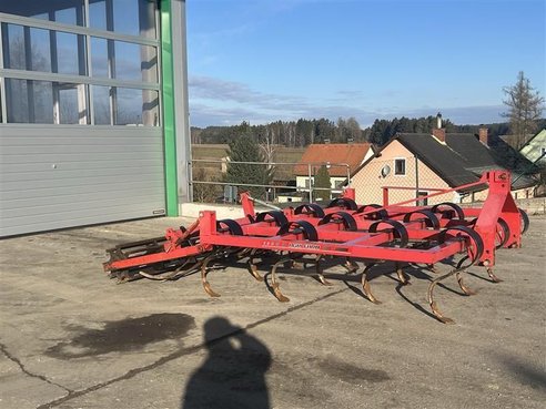 Diverse Agrifarm Grubber 2,8m 53485751 © GM Bilder