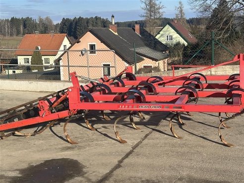 Diverse Agrifarm Grubber 2,8m 53485753 © GM Bilder