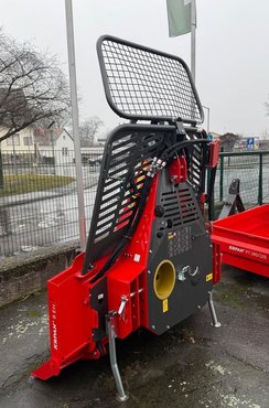 Krpan 8 E H 66900282 © GM Bilder