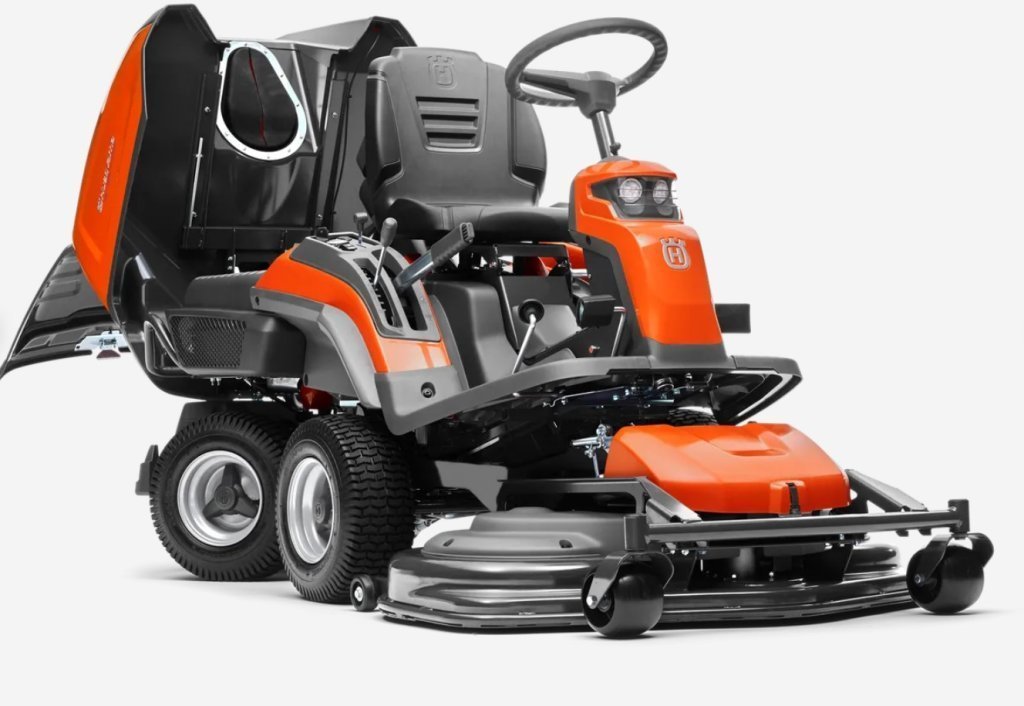 Husqvarna RIDER RC 320TS AWD inkl. Mähdeck 112 cm 190399801 © GM Bilder