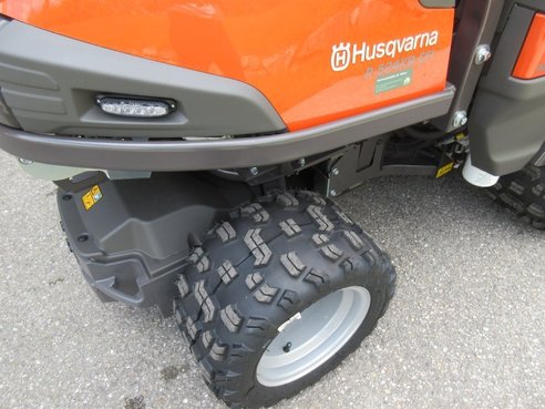 Husqvarna RIDER P 524 XR EFI mit Funkfernsteuerung inkl. Mähdeck 122 X Husqvarna 190399813 © GM Bilder