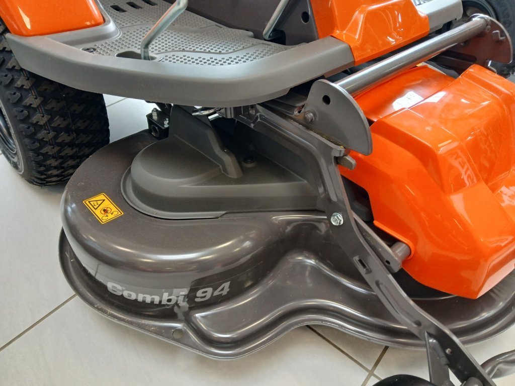 Husqvarna RIDER R 214TC Comfort Edition 190413803 © GM Bilder