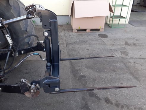 Stekro Rahmen für Ballen hydraulisch 190440884 © GM Bilder