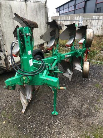 [10140-190466270.jpg]