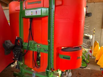 [10141-190428450.jpg]