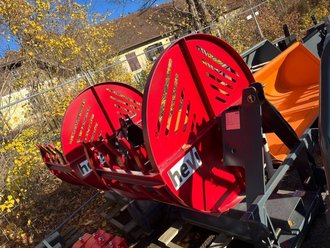 [10141-190430540.jpg]