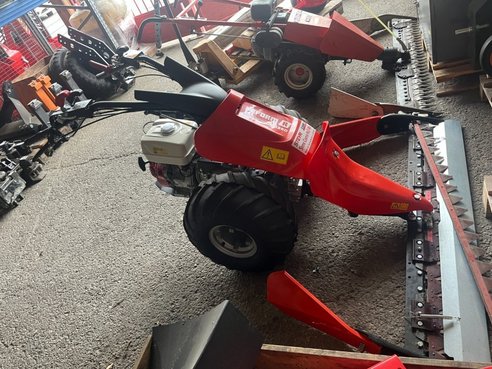 Reform Motech CM826 D m. Ölbadmähantrieb 1,45 Non-Stop FIngerbalken 190432292 © GM Bilder