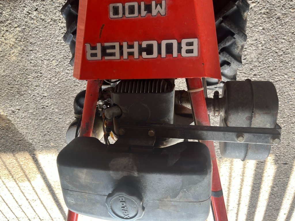 Diverse Bucher M100 Motormäher 1.6m Fingerbalken mit Ersatzmesser 190460933 © GM Bilder