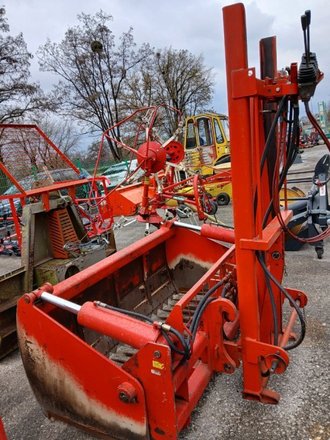 [3206-190293120.jpg]