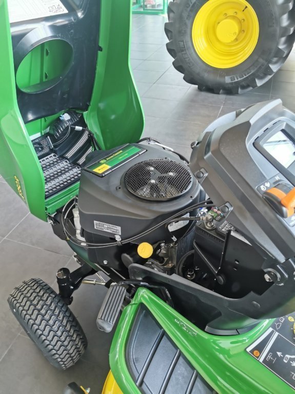 John Deere X350R 190295951 © GM Bilder