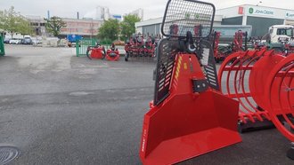 [3206-190309220.jpg]