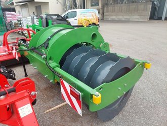 [3638-190314090.jpg]