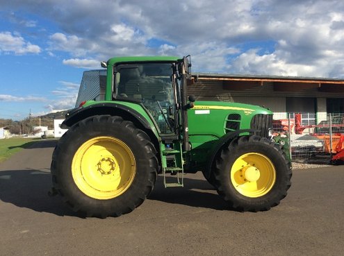 John Deere 7430 Premium 3229_L212413414_3 © GM Bilder