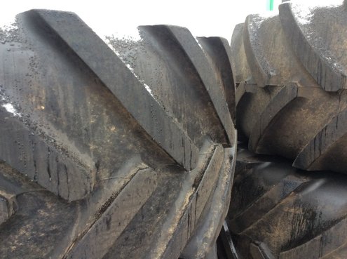 Michelin 710/70-R42 - 600/70-R28 3229_L212414672_5 © GM Bilder