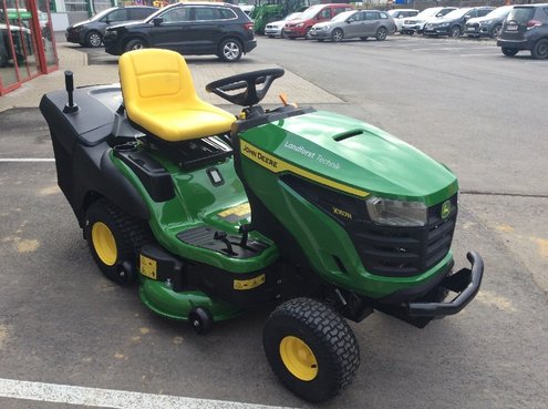 John Deere X167R 3229_L212510063_1 © GM Bilder
