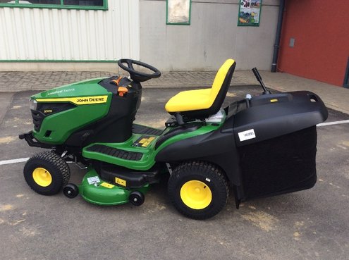 John Deere X167R 3229_L212510063_5 © GM Bilder