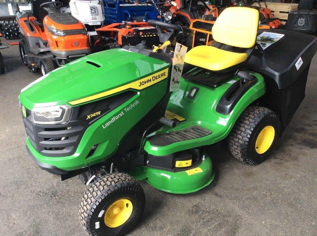 John Deere X 147 R 3229_L212610302_0 © GM Bilder