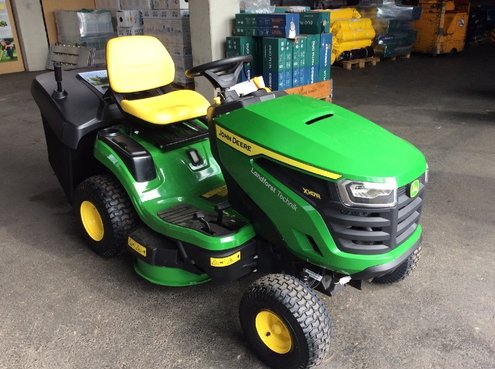 John Deere X 147 R 3229_L212610302_2 © GM Bilder