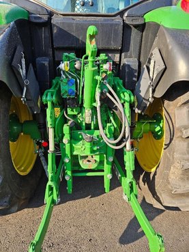 John Deere 6120M 3258_LM231847_12 © GM Bilder