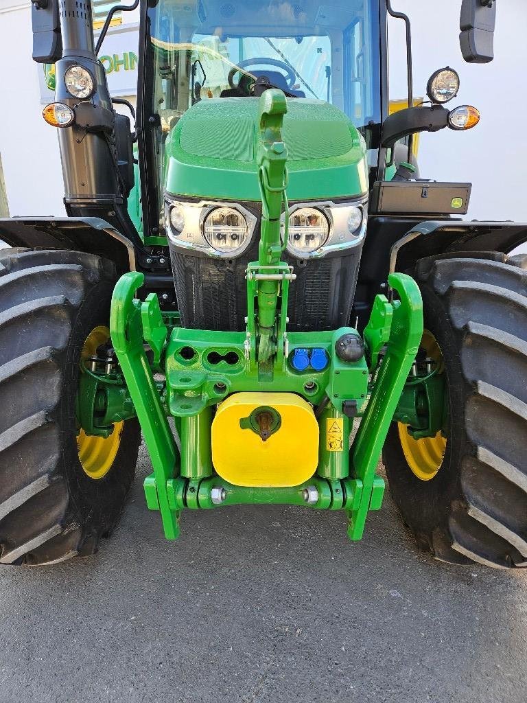 John Deere 6120M 3258_LM231847_5 © GM Bilder