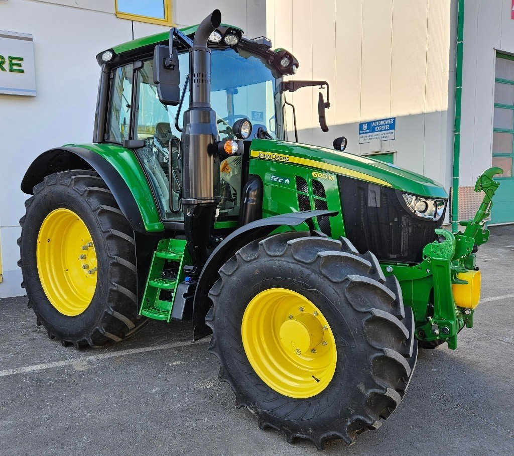 John Deere 6120M 3258_LM231847_6 © GM Bilder