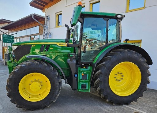 John Deere 6R 165 3258_LM231848_0 © GM Bilder