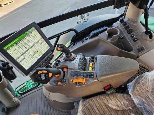 John Deere 6R 165 3258_LM231848_17 © GM Bilder