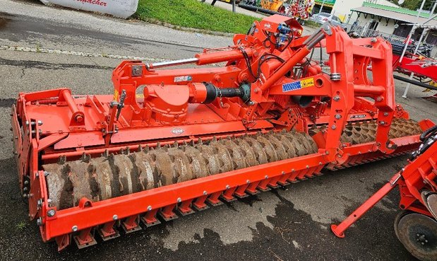 Kuhn HR5004DR+BTFR5000-40DD+TF1512 3258_LM242147_9 © GM Bilder