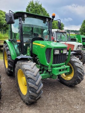 John Deere 5075 E 3270_35048712_1 © GM Bilder