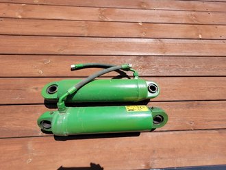 [3270-35048937-0.jpg]