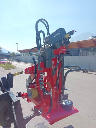 [3313-l1819011528-0.jpg]