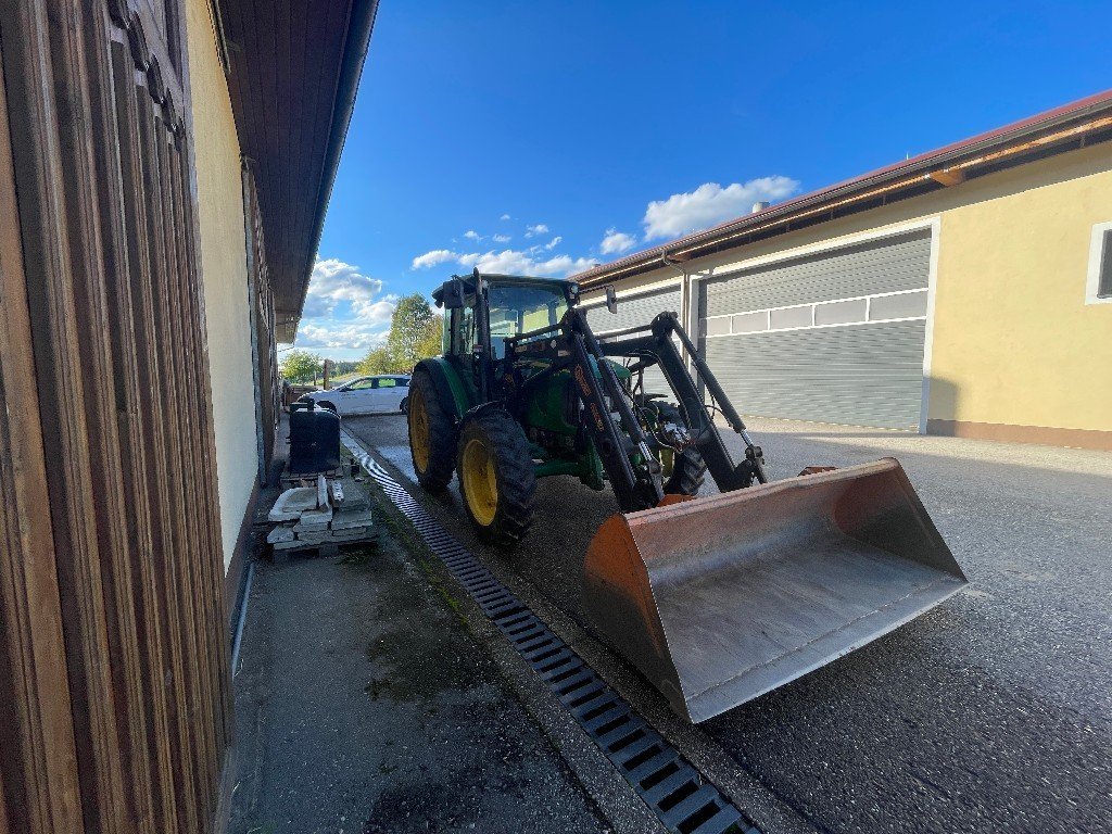 John Deere 5720 3358_L82000123_14 © GM Bilder