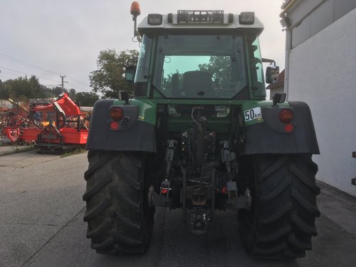 Fendt 412 Vario Lagerhaus Wechselgau