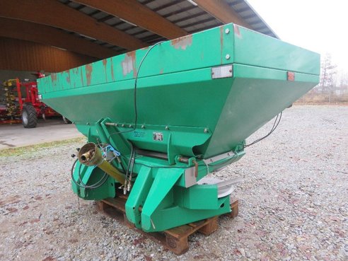 Diverse Ferti 2 1500L 7455_L78000675_0 © GM Bilder