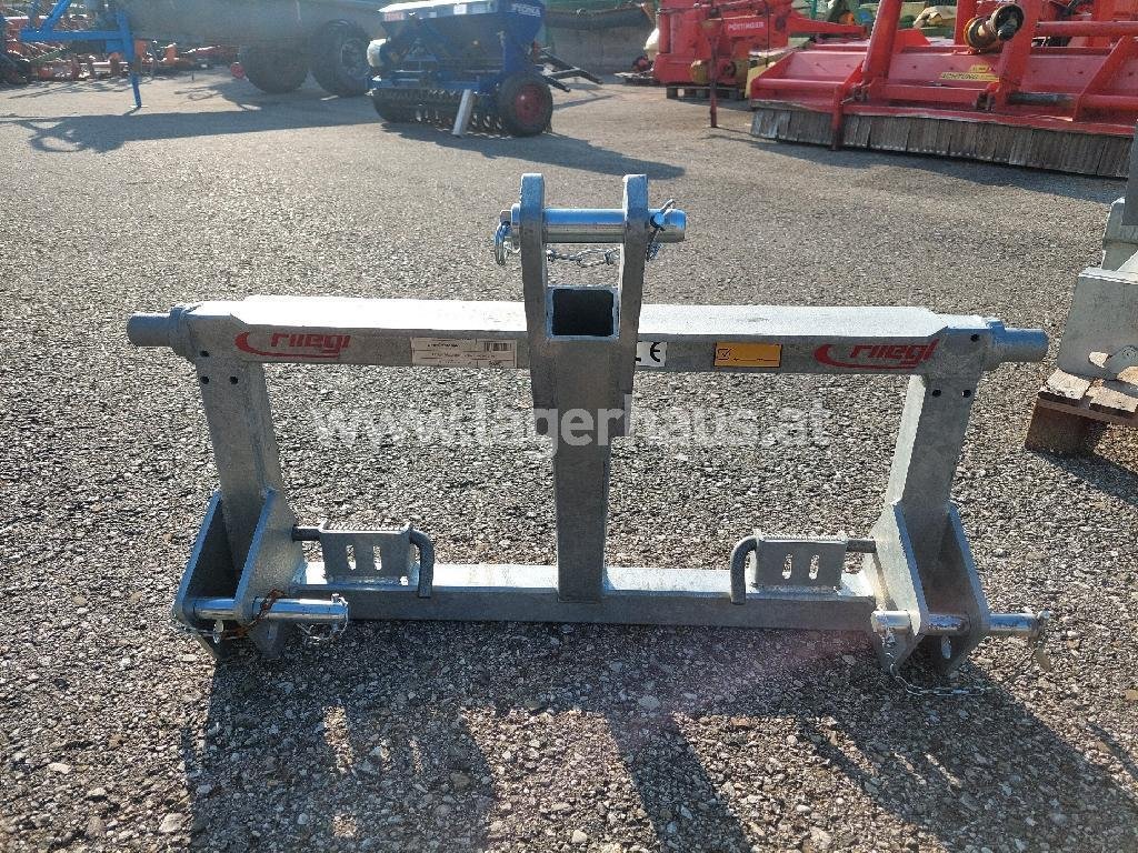 Fliegl ADAPTER DREIPUNKT AUF EURO 3206-9363402-1 © GM Bilder