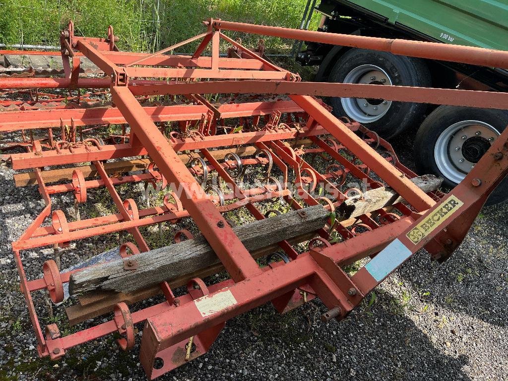 Becker RATIONAL 2,5 METER 3224-4321454-1 © GM Bilder