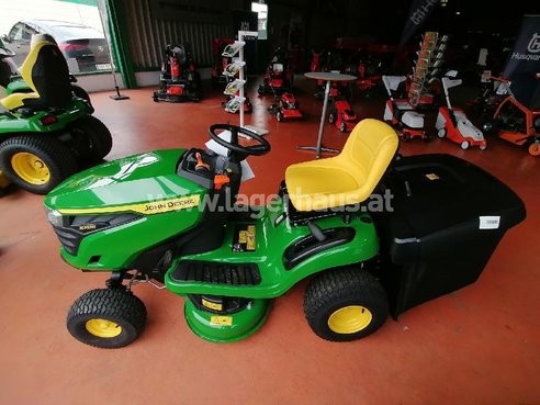 John Deere X 147 R 3260-000277-0 © GM Bilder