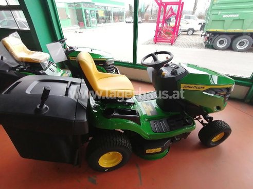 John Deere X 147 R 3260-000277-1 © GM Bilder