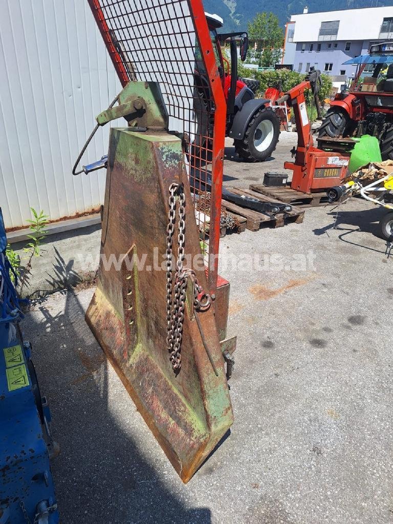 Holzknecht 5 TO 3290-19039458-1 © GM Bilder