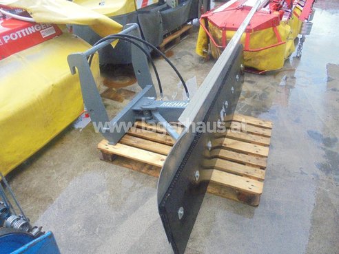 Diverse SCHIEBER 2 M HYDRAULISCH 3559-19002966-3 © GM Bilder