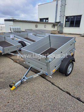 HUMBAUR H 751510 MIT MONTIERTEN ALU-BORDWANDAUFSATZ 300 MM HOCH 9366-04836-1 © GM Bilder
